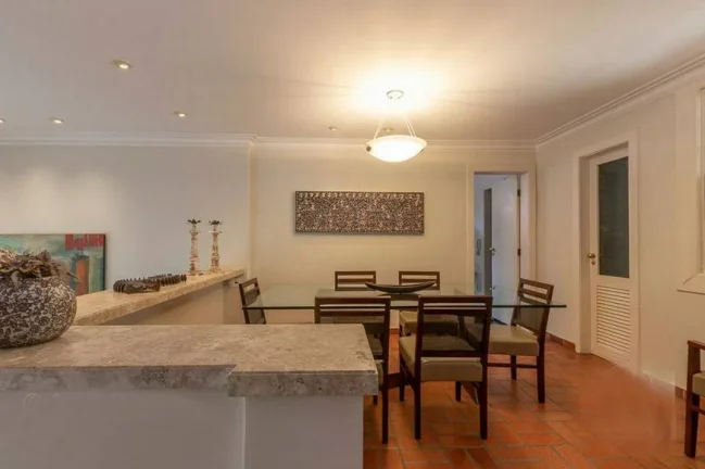 Imagem Casa Padrão - Santa Lúcia
