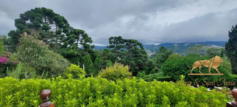 Imagem Linda casa com vista permanente no Alto do Capivari com 380m².