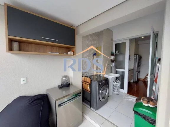 Imagem Vende lindo apartamento de 70m² com 2 dormitórios e uma vaga em Pinheiros