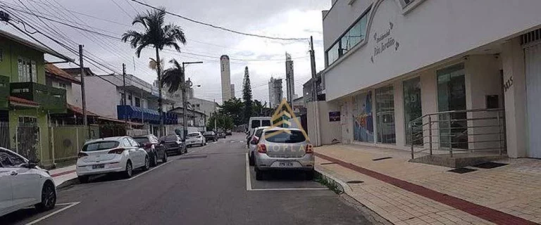 Imagem Sala à venda, 37 m² por R$ 770.800,00 - Centro - Balneário Camboriú/SC