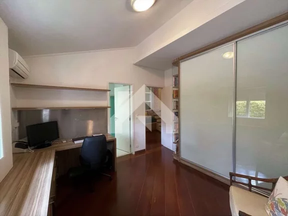 Imagem Casa de Condomínio em São Paulo II - Cotia
