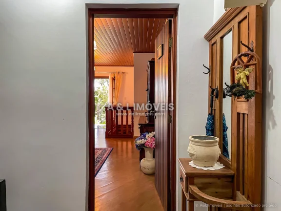 Imagem Apartamento com Adega e Lareira | Morro do Elefante | Campos do Jordão