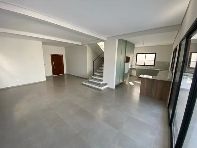 Imagem Casa à venda 4 Quartos, 1 Suite, 4 Vagas, 300M², Bairro do Grama, Caçapava - SP | Condomínio Terras do Vale
