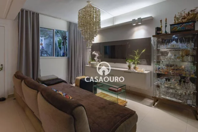 Imagem Casa com 6 quartos à venda, 200 m² por R$ 1.580.000 - Condomínio Village Royale - Nova Lima/MG