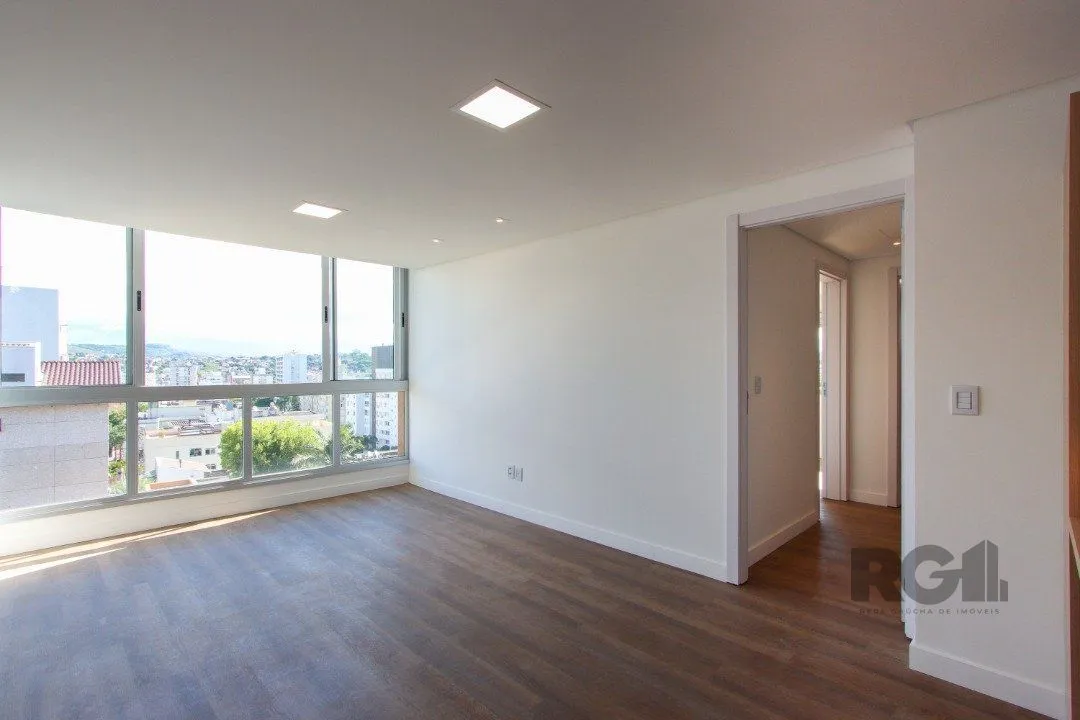 Imagem Apartamento em Porto Alegre no Bairro Petrópolis, de 2 quartos, semi mobiliado.