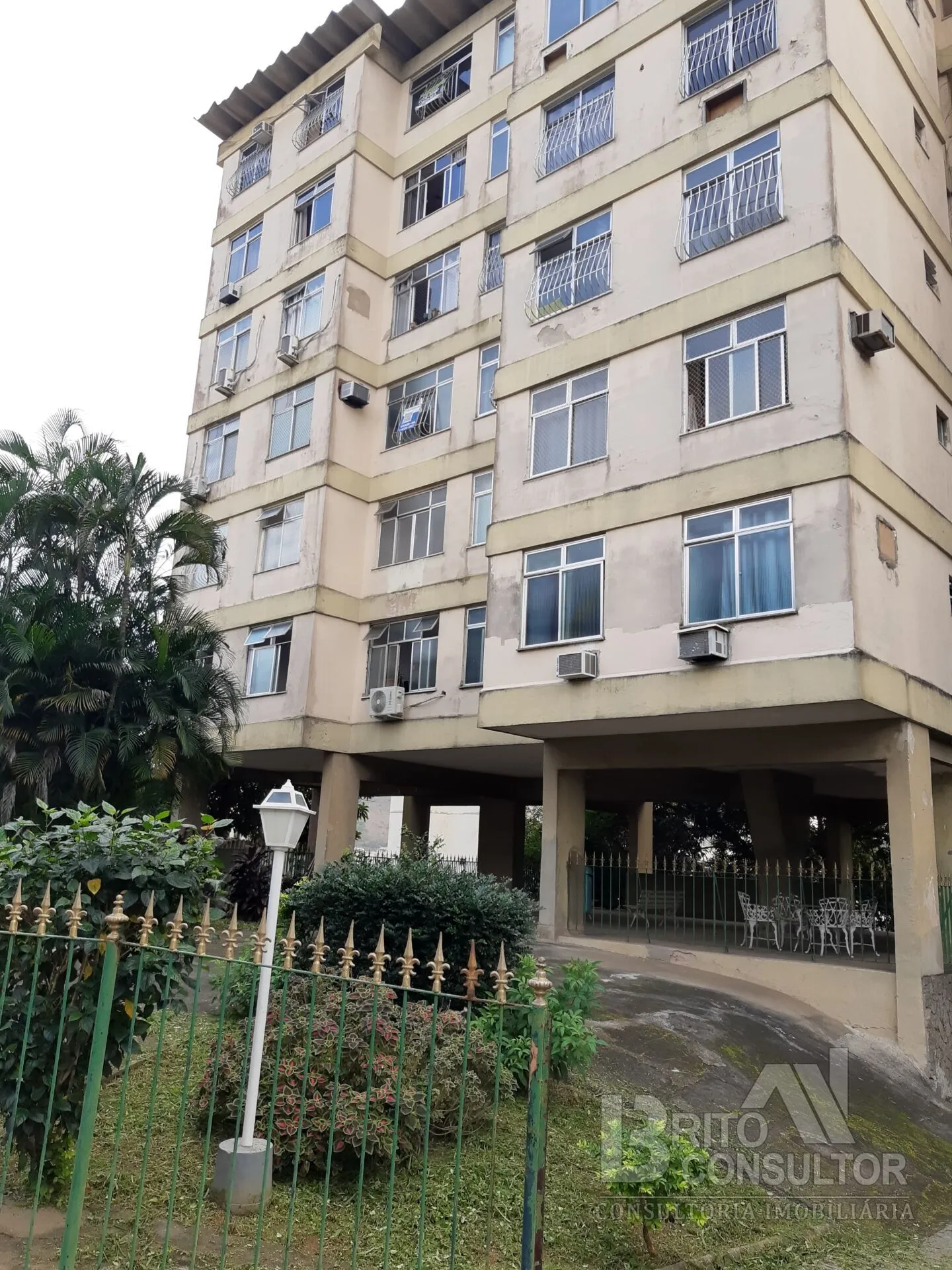Imagem Apartamento no Condomínio Lopes da Cunha, na Rua Lopes da Cunha, 145 Fonseca