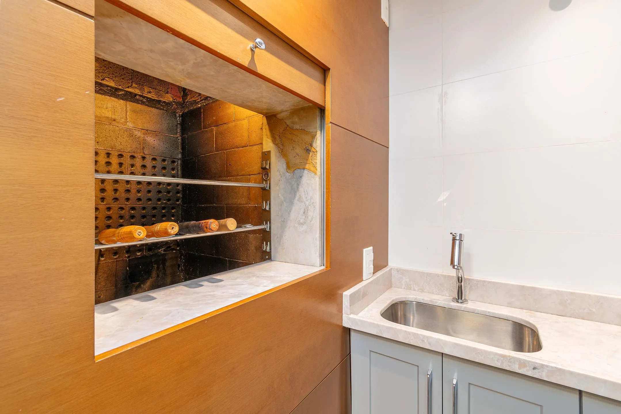 Imagem Apartamento à venda em Canela, Centro, com 2 quartos, 76.97m2