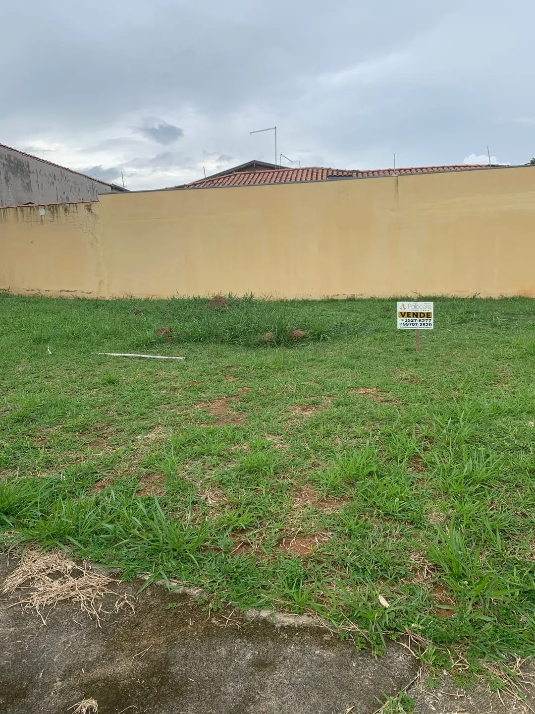 Foto do imóvel Terreno à venda 344M², Vila Suiça, Pindamonhangaba - SP