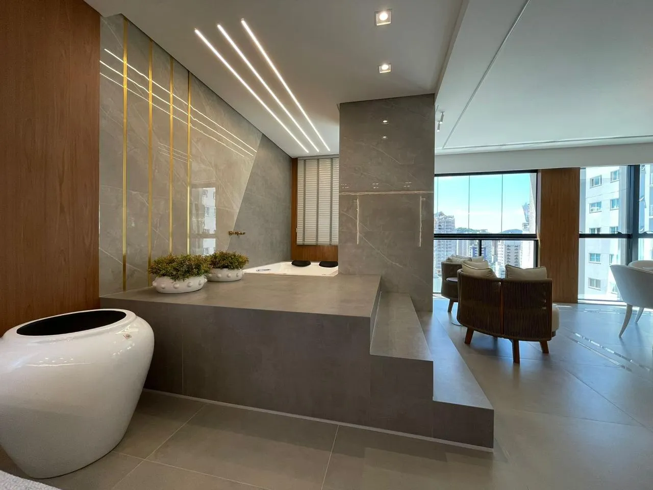 Imagem Apartamento à venda com 220m2 por R$ 4.990.000,00