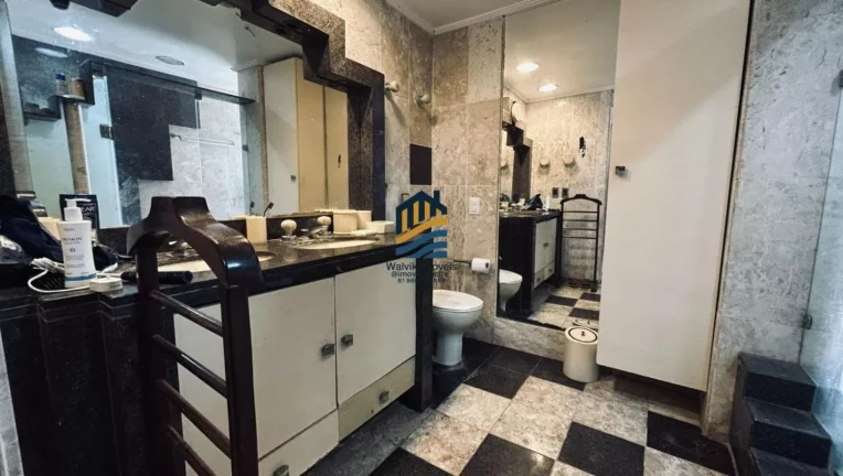 Imagem Vendo Apartamento com 370m na Beira Mar de Boa Viagem!