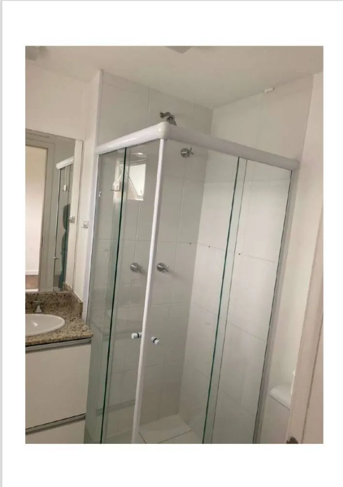 Imagem Apartamento de 3 Quartos no Dezoito do Forte Empresarial/Alphaville - Suíte, Sacada com Churrasqueira e 1 Vaga Coberta