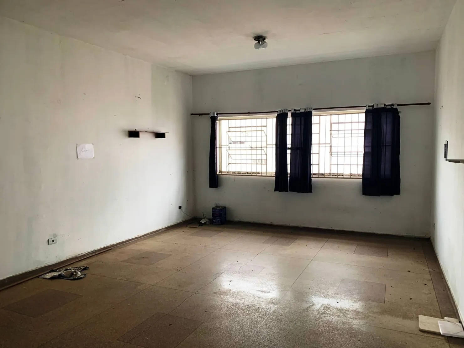 Imagem Conjunto comercial à venda, Jardim Rosely, Pindamonhangaba, SP