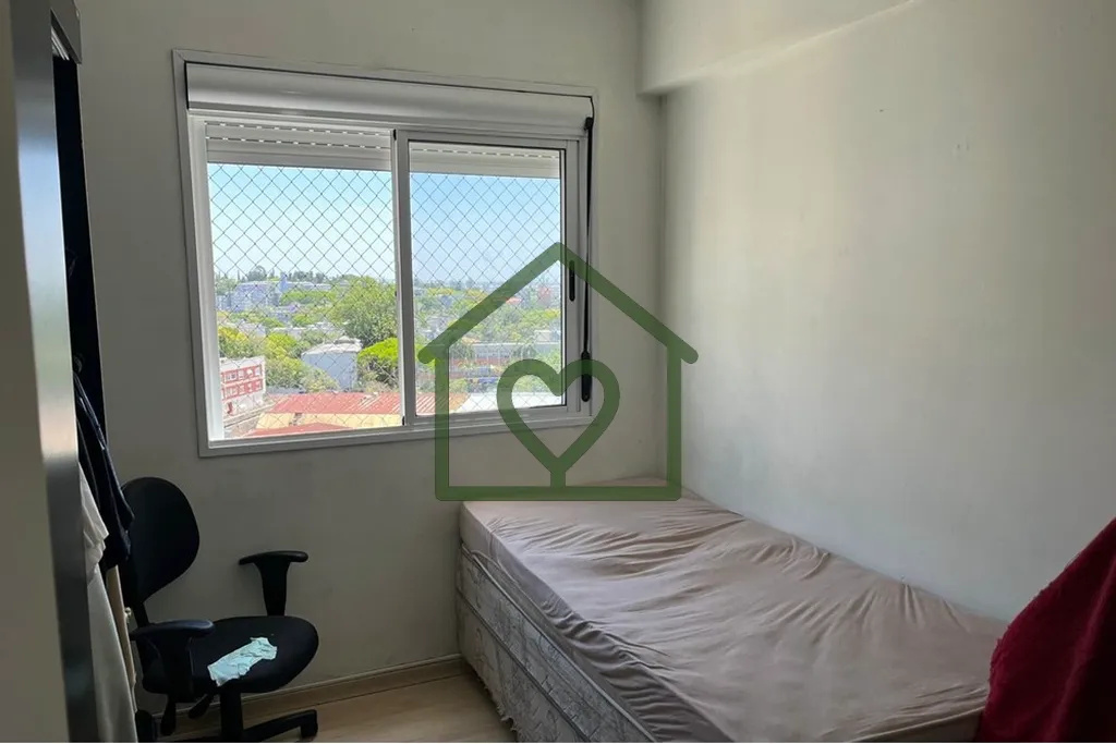 Imagem Localizado no movimentado bairro Partenon, em Porto Alegre, este elegante apartamento situado na Av....