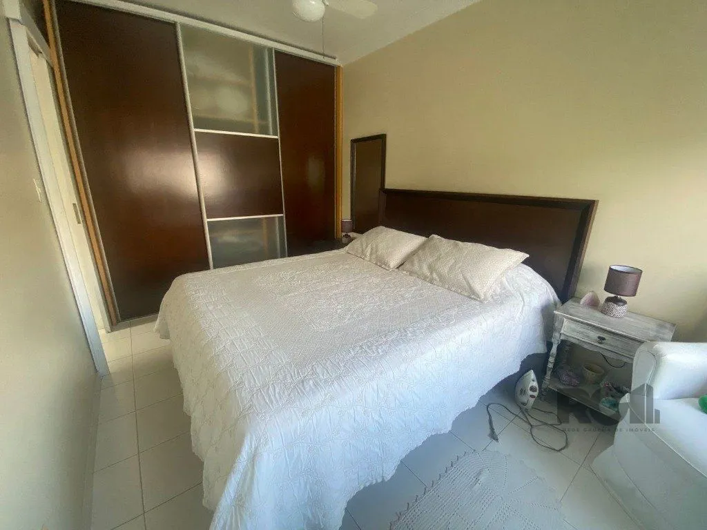 Imagem apartamento 2 dormitorios mais dependencia 72m2 Cidade Baixa