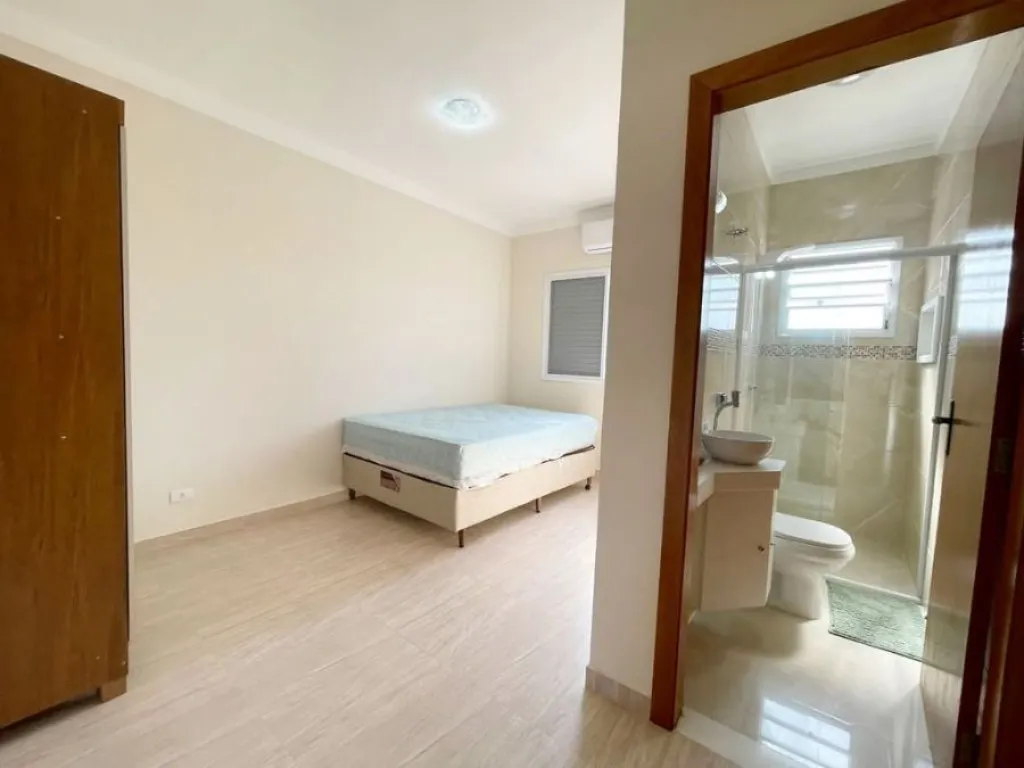 Imagem CASA COM 265,00 m² - FLÓRIDA - PRAIA GRANDE SP