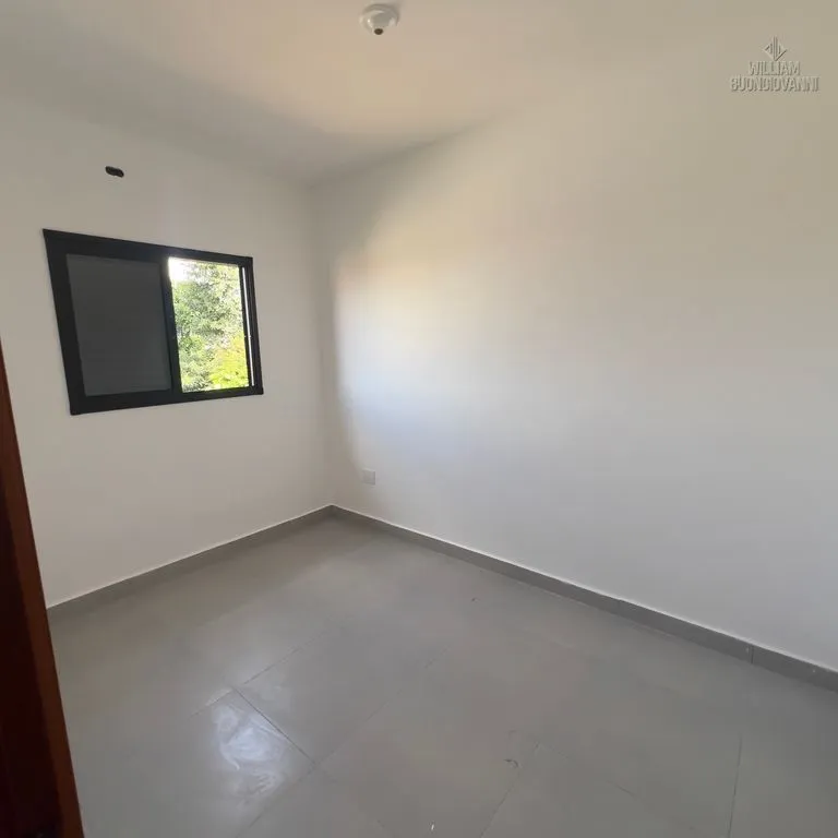 Imagem SOBRADO EM CONDOMÍNIO COM QUINTAL E CHURRASQUEIRA A 470 METROS DO MAR!