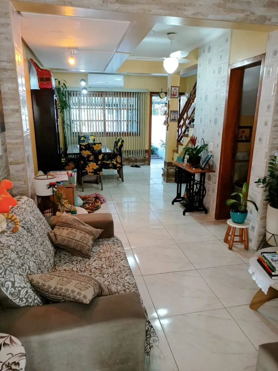 Imagem Casa Sobrado Com Excelente localização