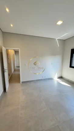 Imagem Casa Térrea, 3 Dormitórios( 3 suítes), 4 vagas, Condomínio Santa Mônica.