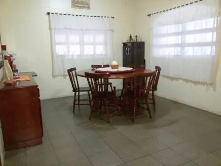 Imagem Casa à venda 3 Quartos, 1 Suite, 6 Vagas, 300M², Parque São Domingos, Pindamonhangaba - SP
