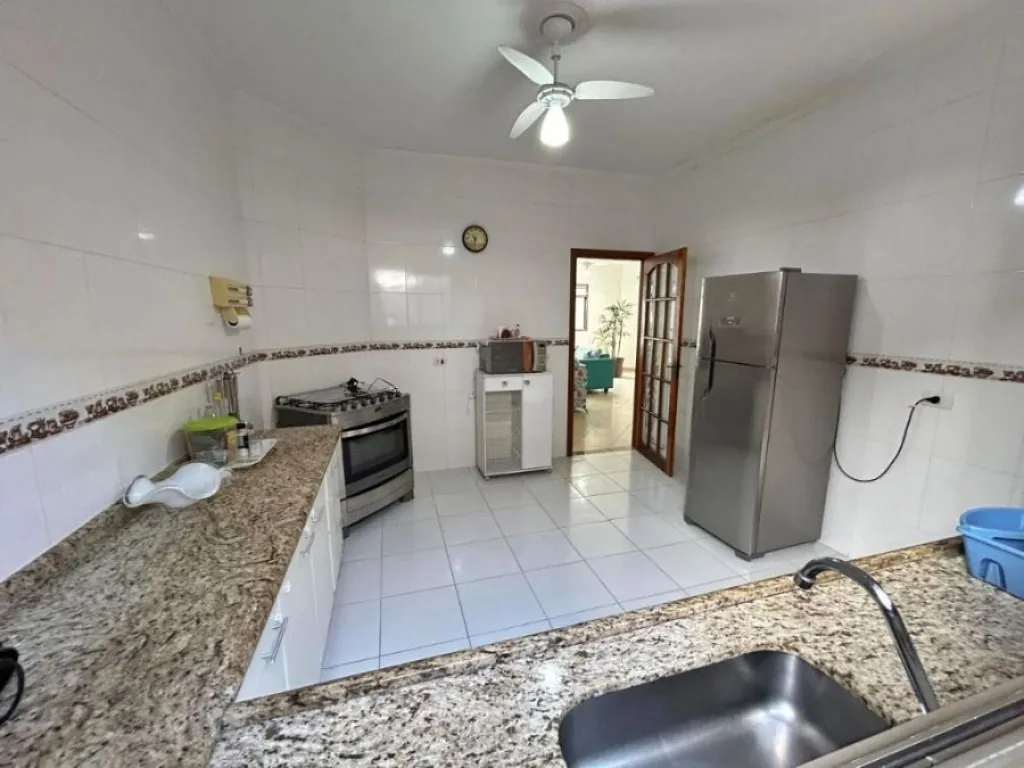 Imagem CASA COM 200,00 m² - FLÓRIDA - PRAIA GRANDE SP