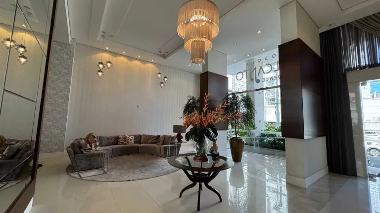 Imagem Apartamento com 3 suítes, 2 vagas de garagem no Pioneiros em Balneário Camboriú