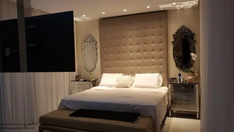 Imagem Casa alto padrão a venda em Busca Vida com 4 sites
