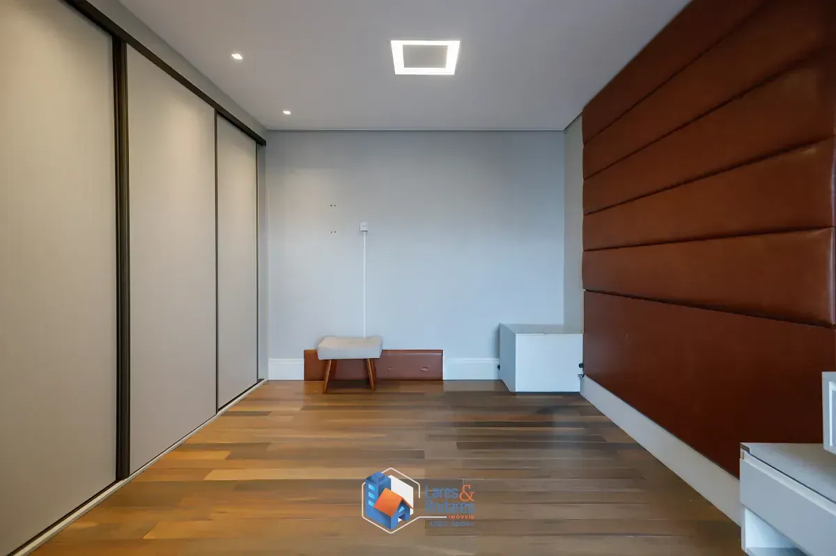 Imagem Cobertura para venda em Sumaré com 3 quartos, sendo 1 suíte, 241m²