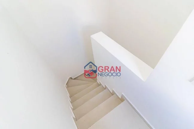 Imagem Sobrado com 3 dormitórios à venda no Xaxim - Curitiba/PR