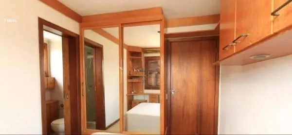 Imagem Vende-se apartamento com 1 quarto, 43 m² e 1 vaga - Menino Deus