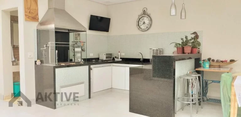 Imagem Casa de Condomínio em Alphaville - Santana de Parnaíba, SP