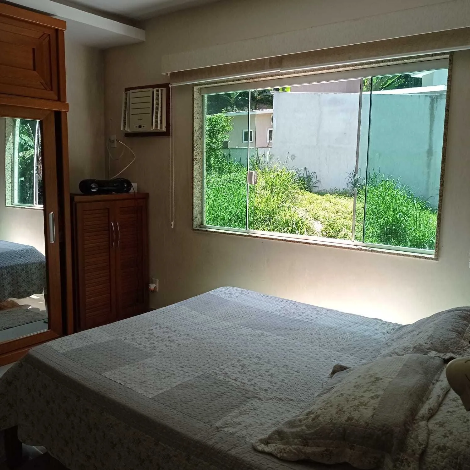 Imagem Condomínio Grupamento Parque Eldorado - Casa Duplex á Venda Alto Padrão, Condomínio Santo Antônio 4 Suítes, 3 vagas - Rio do Ouro Niterói