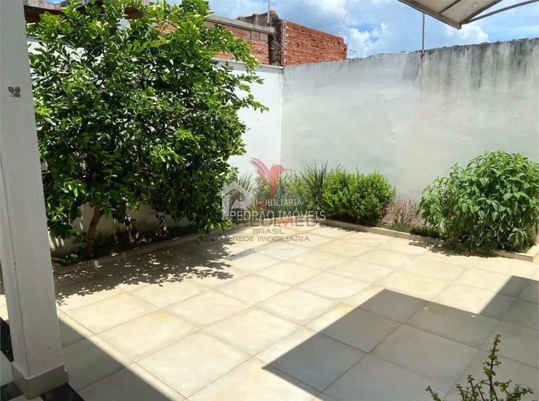 Imagem Casa de 3 quartos, 138m² no bairro Jardim Maria Luiza Iv, em Lençóis Paulista