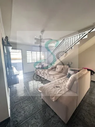 Imagem Imperdível: Casa Vila União 3 dorms, 1 suíte, 3 banheiros à venda por R$ 550.000 em Campinas-SP! Venha conferir!