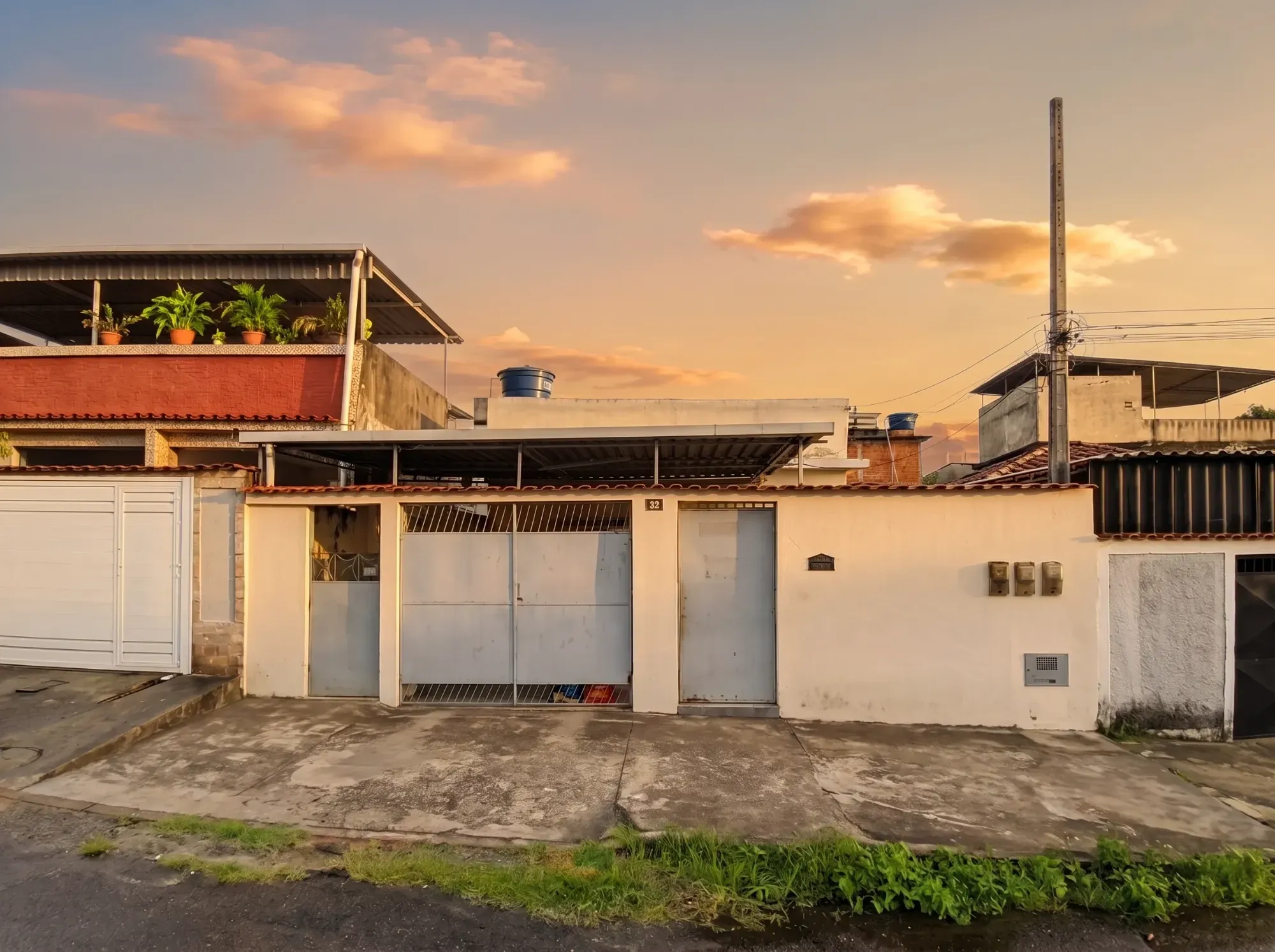 Foto do imóvel Casa com 2 Quartos à Venda, 140 m² em Rua Miracatu