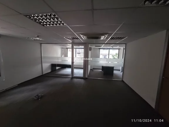 Imagem 2 lajes comerciais totalizando 640m² próximo a Av. Paulista.