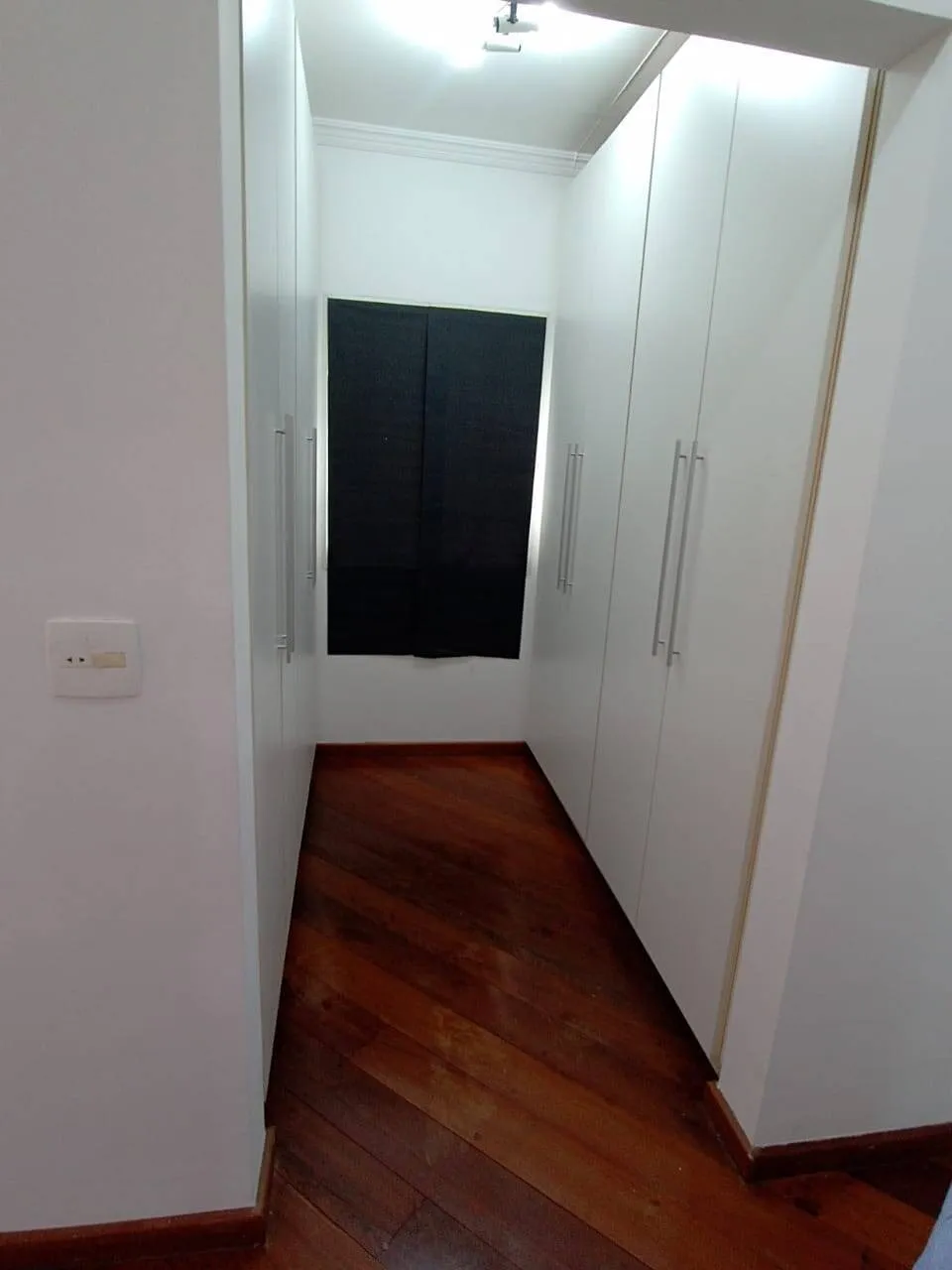 Imagem Casa Sobrado de 700m² Localizada no Residencial Zero!
