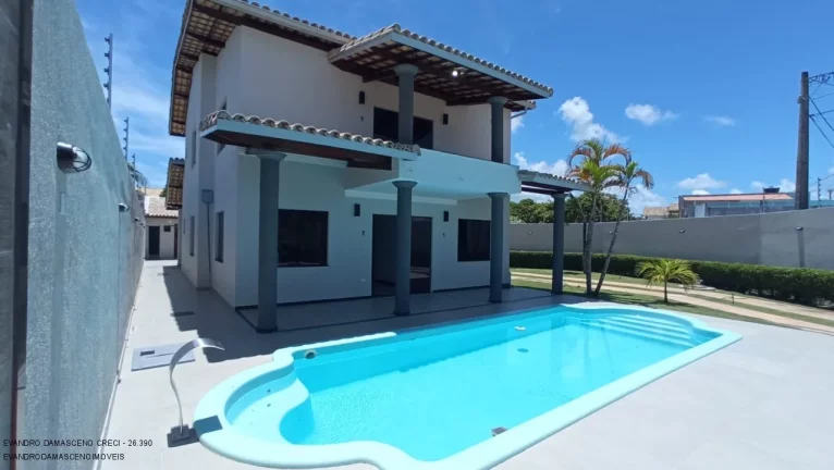 Foto do imóvel Casa de Luxo à Venda em Buraquinho, Lauro de Freitas-BA: 4 Quartos, 3 Suítes, 3 Salas, 2 Banheiros, 13 Vagas, 350m²!