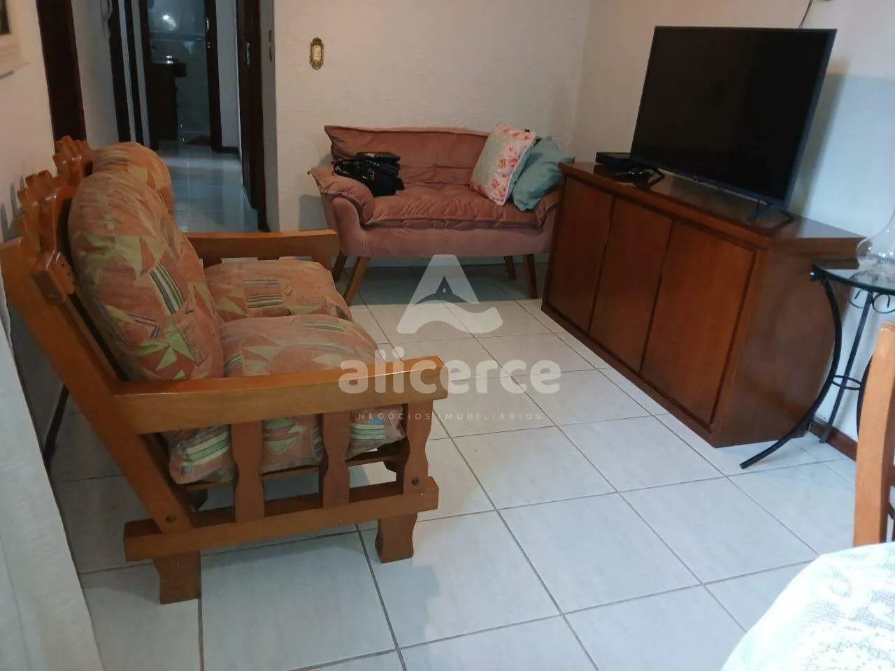 Imagem Apartamento à Venda | 3 Dormitórios | Campinas - São José/SC