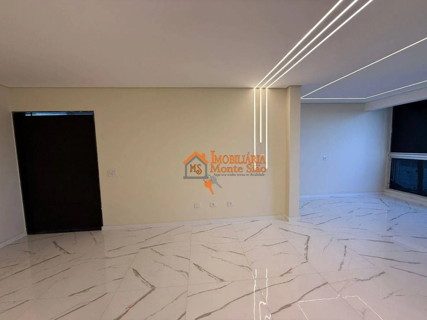 Imagem Sobrado com 3 dormitórios à venda, 125 m² por R$ 639.000,00 - Presidente Dutra - Guarulhos/SP