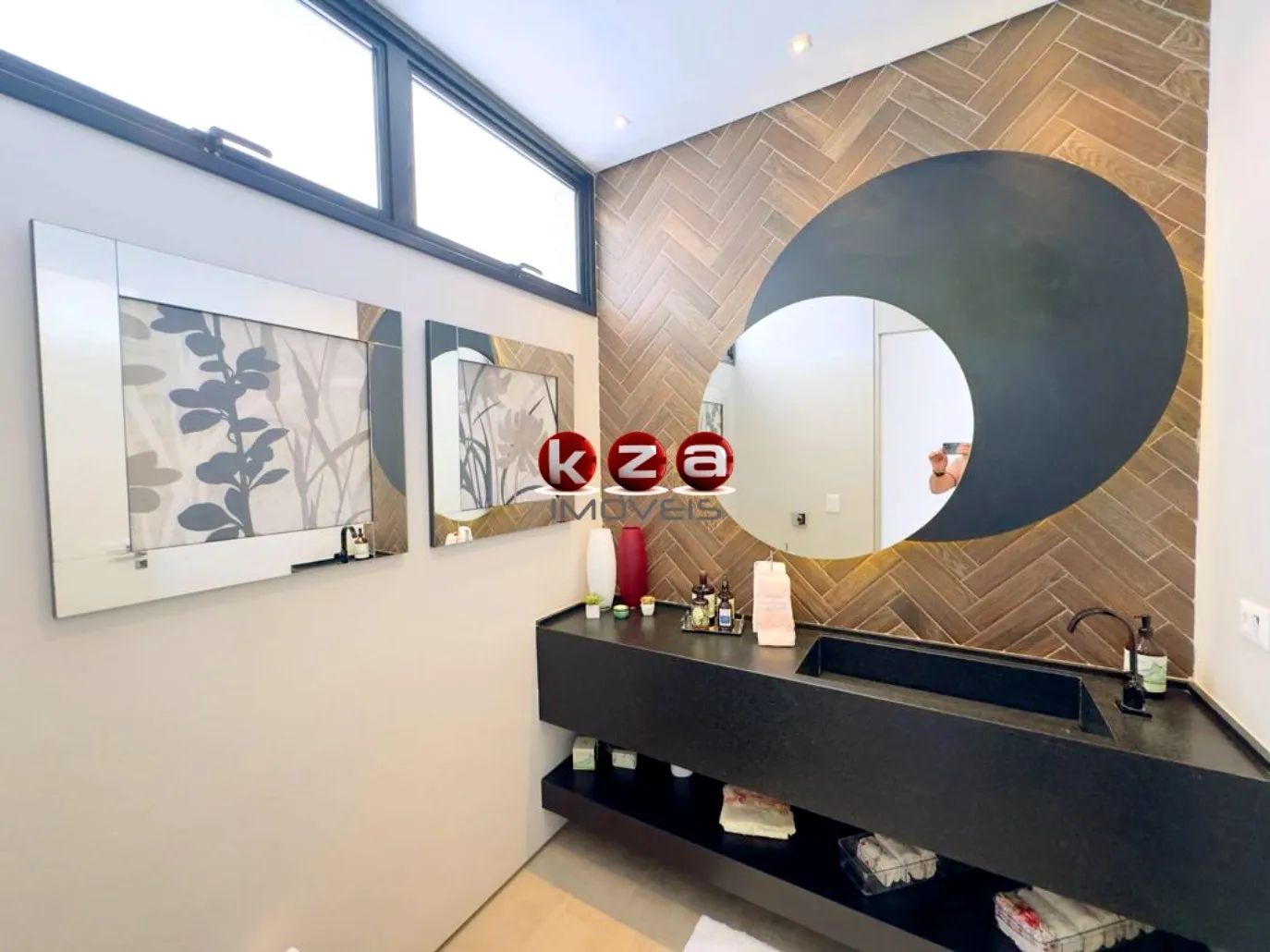 Imagem Luxuosa casa térrea à venda em Jundiaí-SP, Condomínio Jardim Atenas: 4 suítes, 3 salas, 5 banheiros, 5 vagas, 417m².