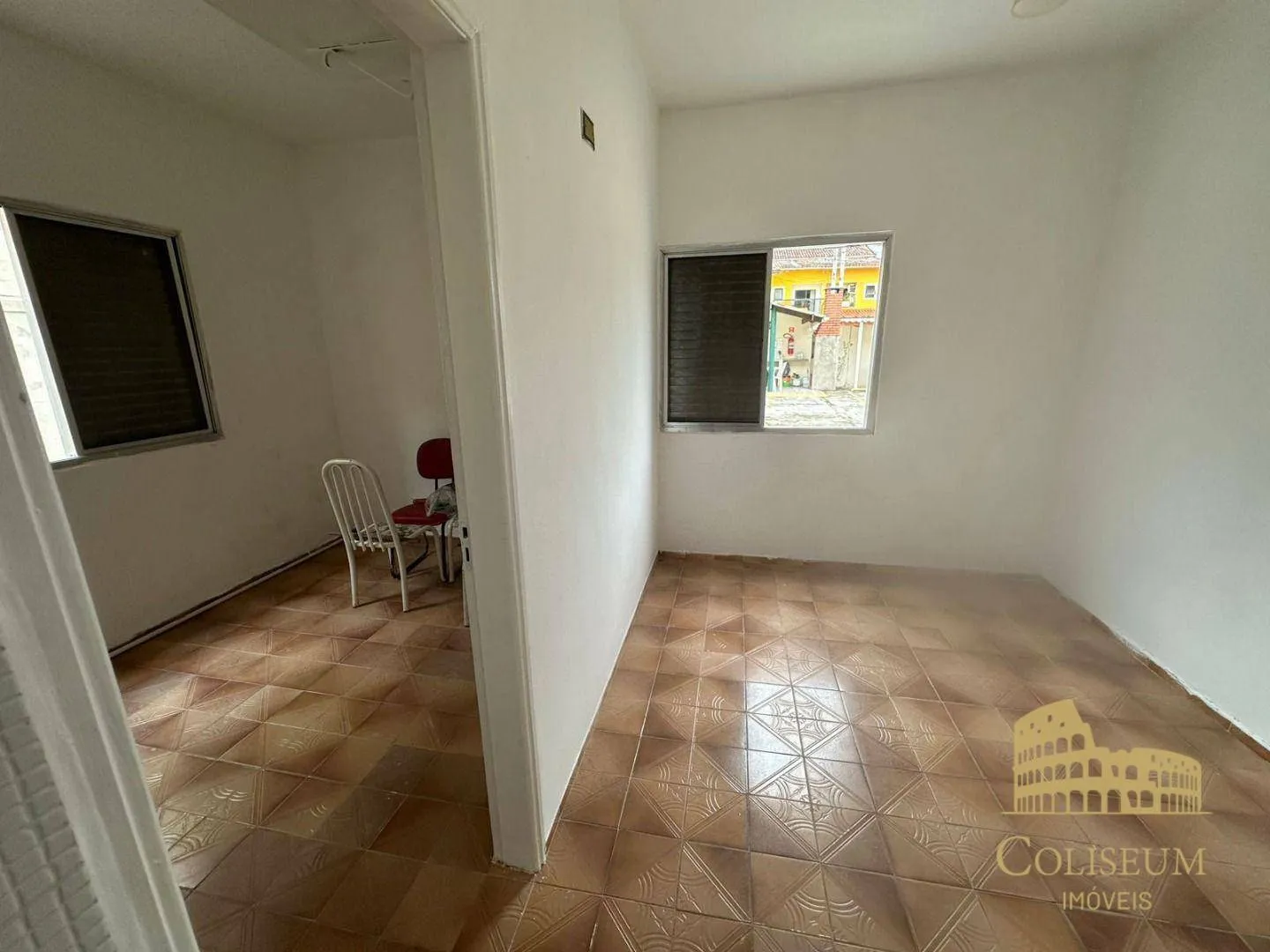 Imagem Kitnet com 1 dormitório à venda, 32 m² por R$ 195.000,00 - Caiçara. - Praia Grande/SP
