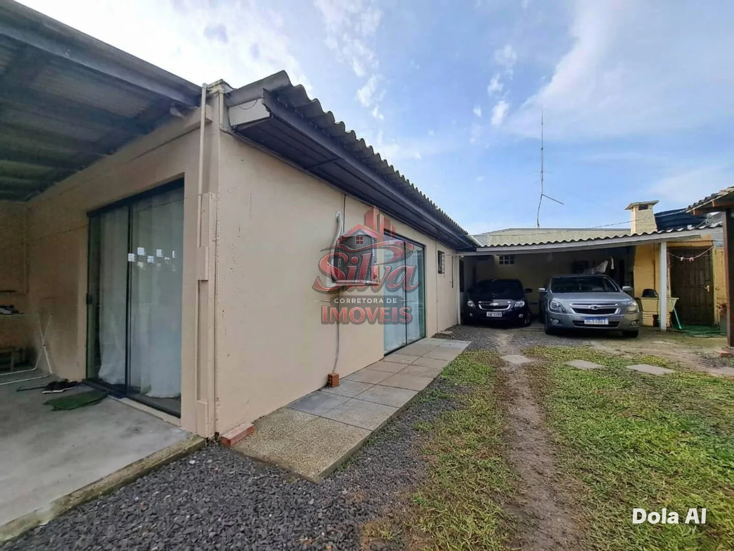 Imagem Casa de esquina 3 dormitórios com anexo no Presidente