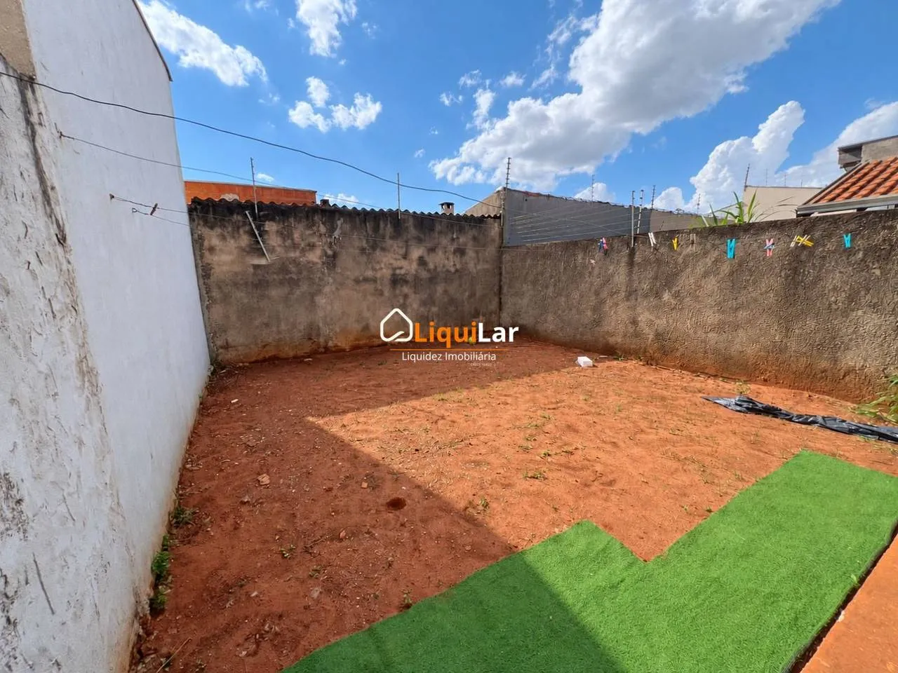 Imagem Casa no Jardim Itamaracá | 2 Quartos, Suíte, Planejados e Porteira Fechada
