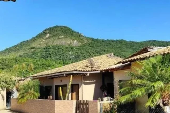 Casa de condomínio à venda em Maricá, Morada das Águias (Itaipuaçu), com 3 quartos, 150m2