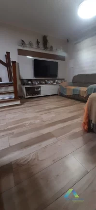 Imagem LINDO SOBRADO COM 210m² COM 3 SUÍTES COM ALTO PDRÃO DE ACABAMENTO!