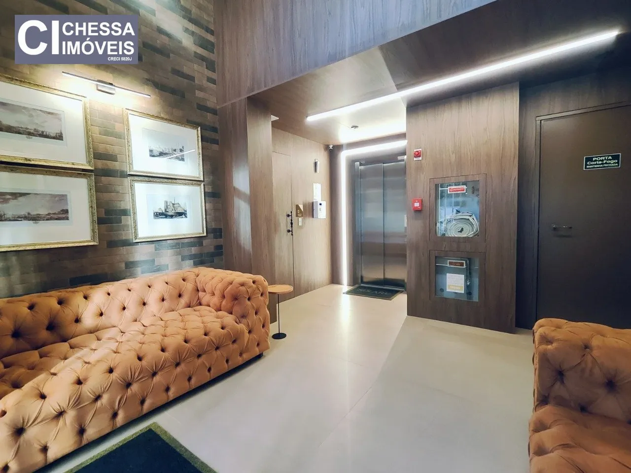 Imagem Apartamento para alugar no Ed. Solare Residence localizado na cidade de Itapema. Possui 3 suítes, s...