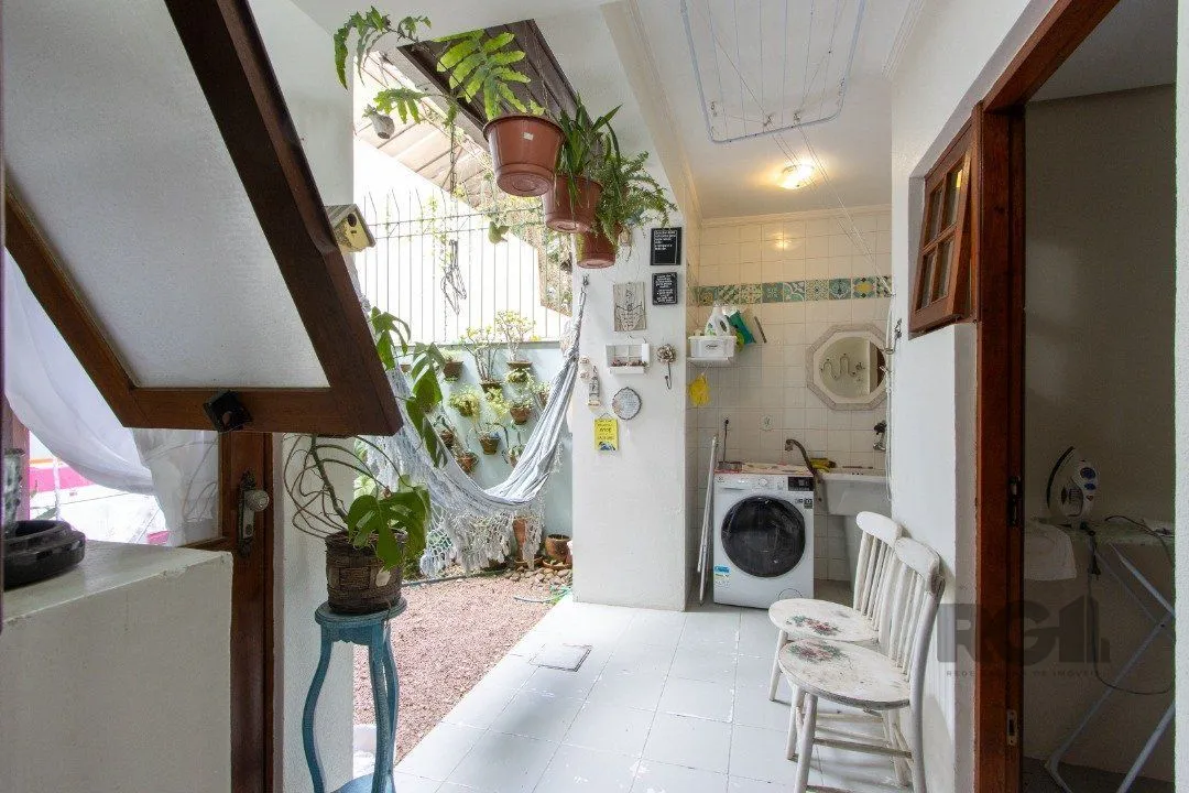 Imagem Casa de Condomínio em Jardim Isabel