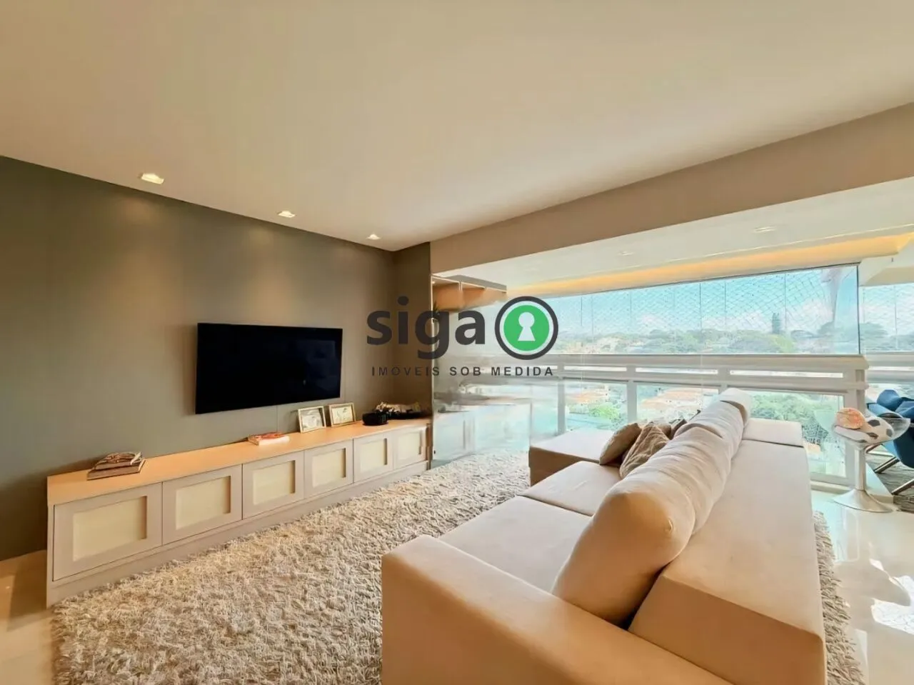 Imagem Apartamento para locação Campo Belo 154m², 3 suítes, reformado, varanda gourmet, vista verde