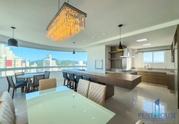 Foto do imóvel Apartamento Zona Central para Venda em Balneário Camboriú, CENTRO, 3 dormitórios, 3 suítes, 4 banheiros, 2 vagas em Rua 2700