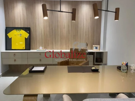 Imagem Sala comercial à venda com 100m², 1 vaga, recepção por R$480.000,00 na Vila Mathias em Santos
